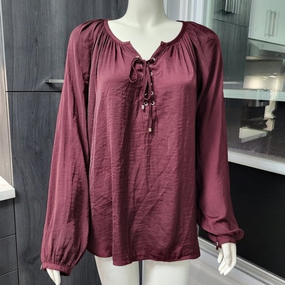 Jennifer Lopez Tops - JLO Flowy Lace Up Dusty Roses Blouses